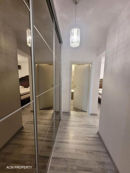 Apartament cu 4 camere decomandat în Tomis Plus