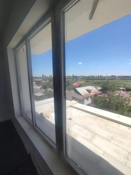 Apartament cu 2 camere decomandat în Theodor Pallady