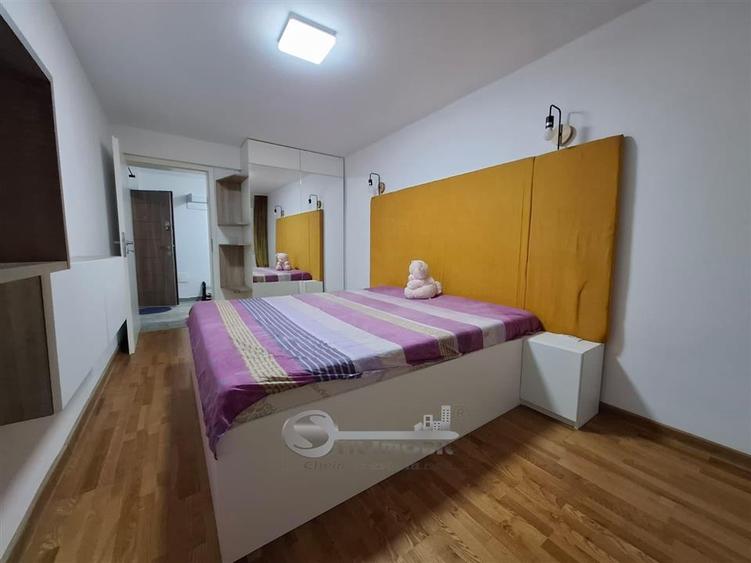Apartament cu 4 camere decomandat, mobilat în Cug