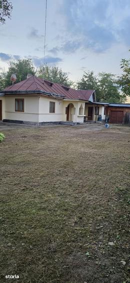 Casă cu 3 camere cu Teren 1125 Mp în Șerbănești