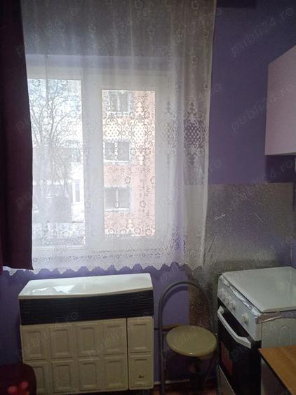 Garsonieră nedecomandată în Girocului