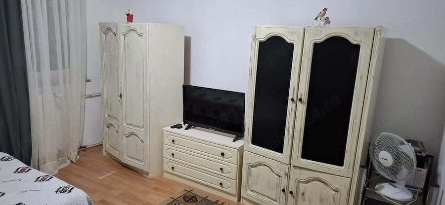 Garsonieră decomandată în Central