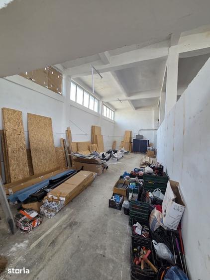 Spațiu comercial, de 260 mp, în Amara