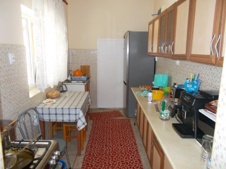 Casă individuală cu 5 camere cu Teren 2788 Mp în Covaci