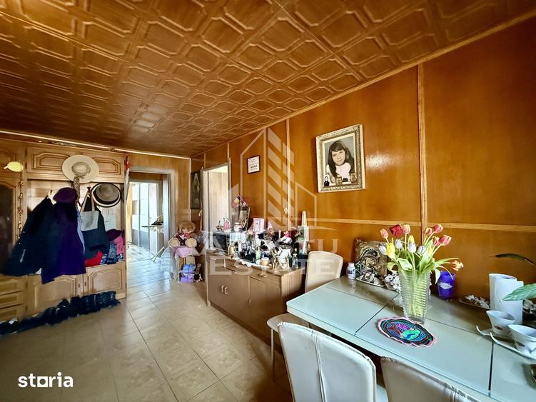 Apartament cu 3 camere decomandat în Lunei