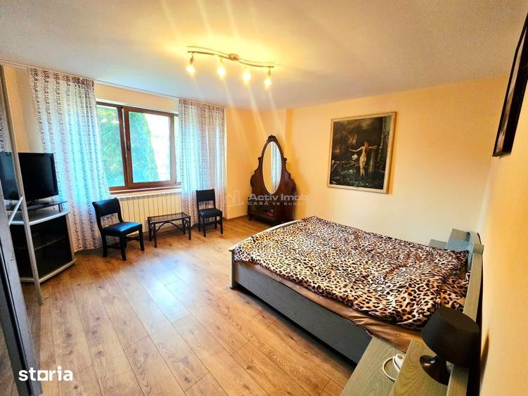 Casă cu 5 camere cu Teren 500 Mp în Marginea