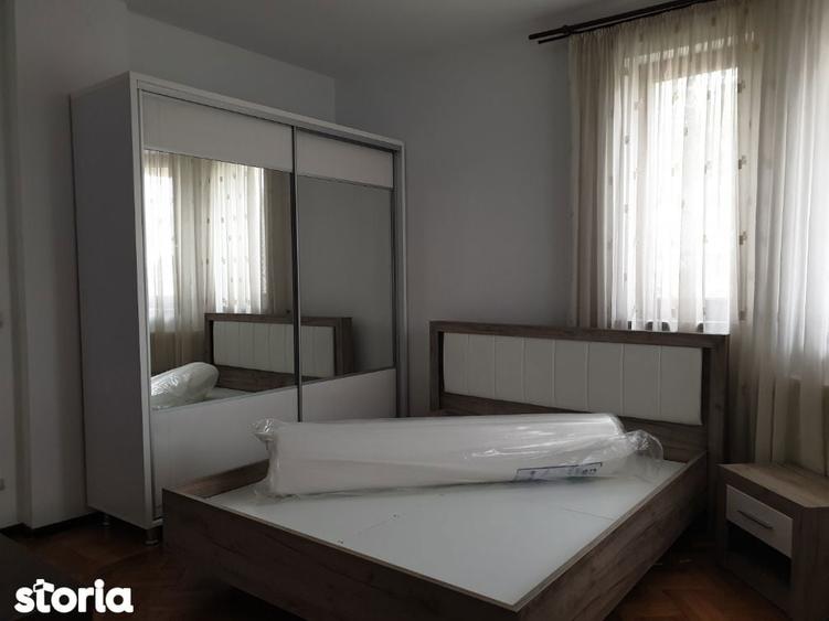 Apartament cu 4 camere în Central