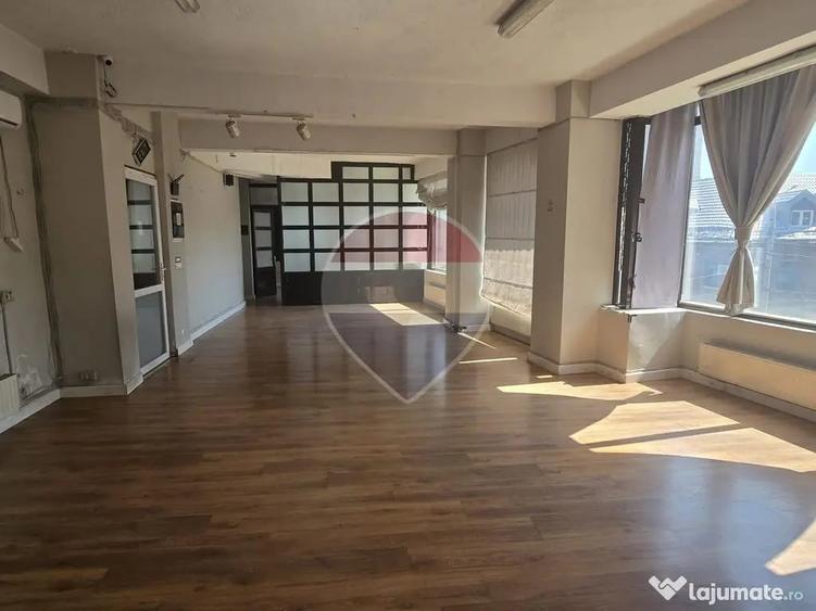 Spațiu comercial, de 230 mp, în Gara de Nord