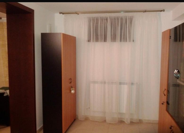 Apartament cu 2 camere în Victoriei