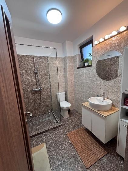 Duplex cu 4 camere cu Canalizare în Rahova