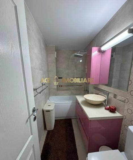 Apartament cu 3 camere decomandat, mobilat în Vitan