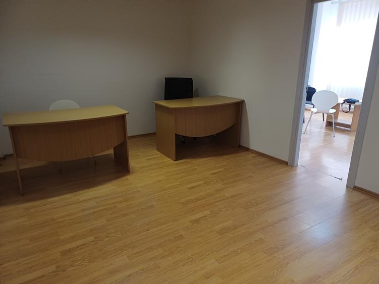 Birou, de 45 mp, în Calea Turzii