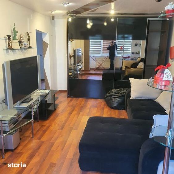 Apartament cu 3 camere decomandat în Nord