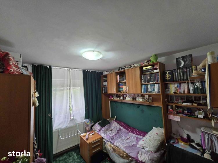 Apartament 2 camere, parter, semidecomandat Codlea Nord - 1