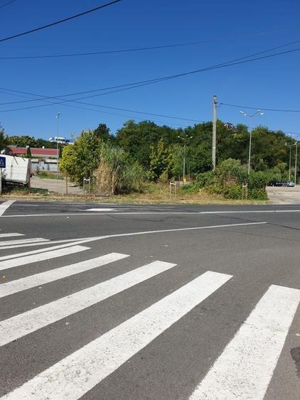 Spațiu comercial, în Ultracentral
