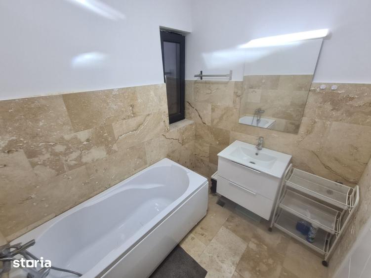 Casă cu 5 camere cu Teren 130 Mp în Berceni