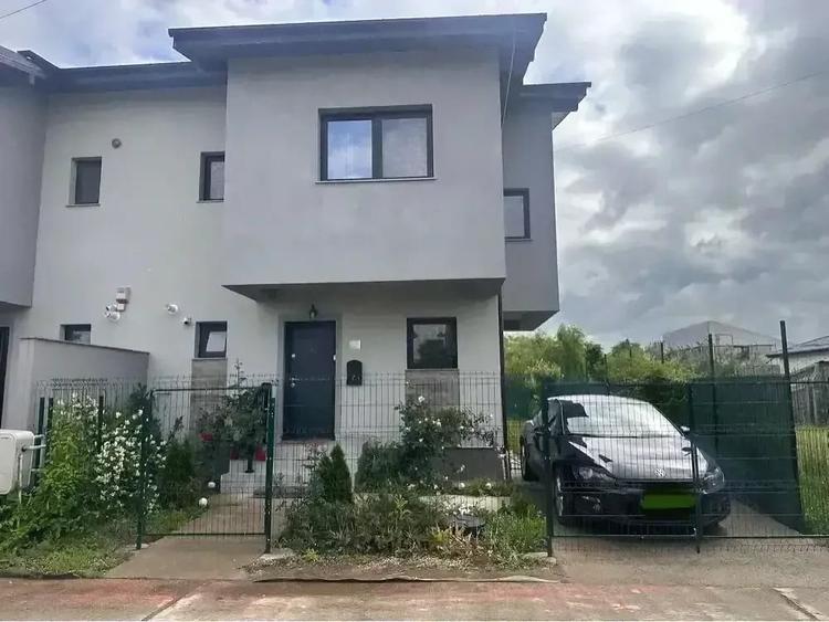 Casă cu Teren 188 Mp în Balotești