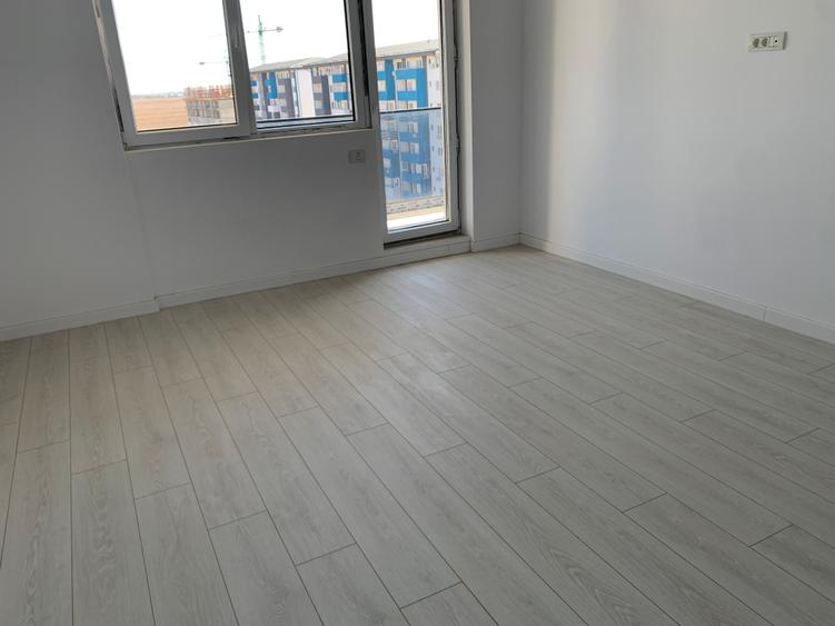 Apartament cu 2 camere nedecomandat în Berceni