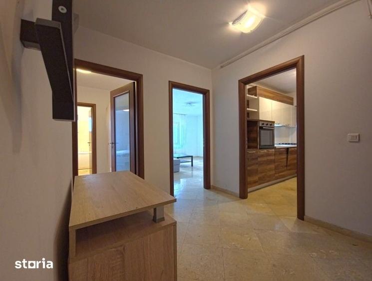 Apartament cu 3 camere decomandat în Domenii