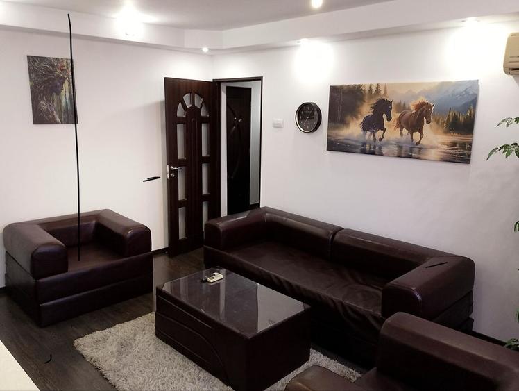 Apartament cu 2 camere decomandat în Cantemir