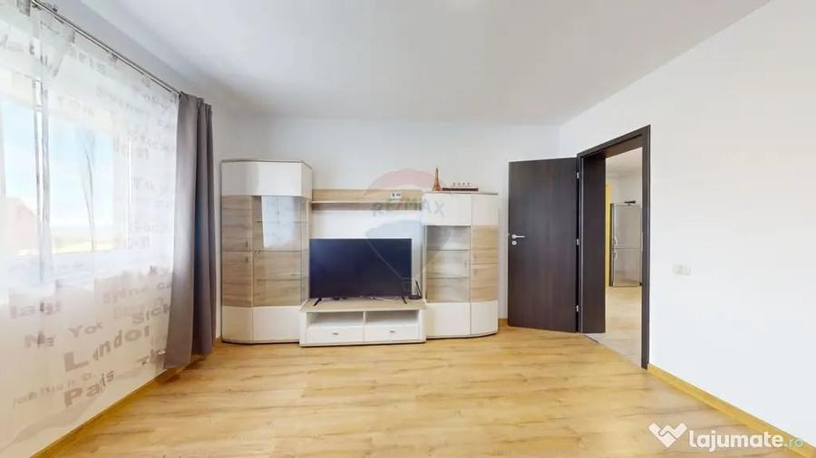 Apartament cu 2 camere decomandat în Sânpetru