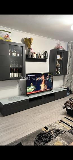 Apartament 4 camere, Pitesti, strada Dacia