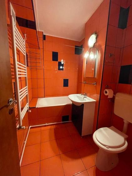 Apartament cu 2 camere decomandat în Gara
