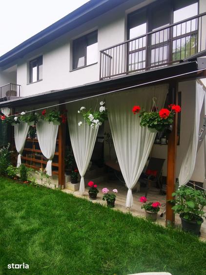 Casă cu 4 camere cu Teren 180 Mp în Central