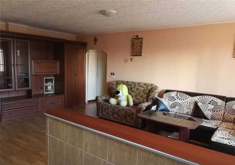 Apartament cu 2 camere decomandat în Ștrand