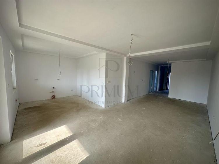 Duplex cu 3 camere cu Teren 300 Mp în Șag