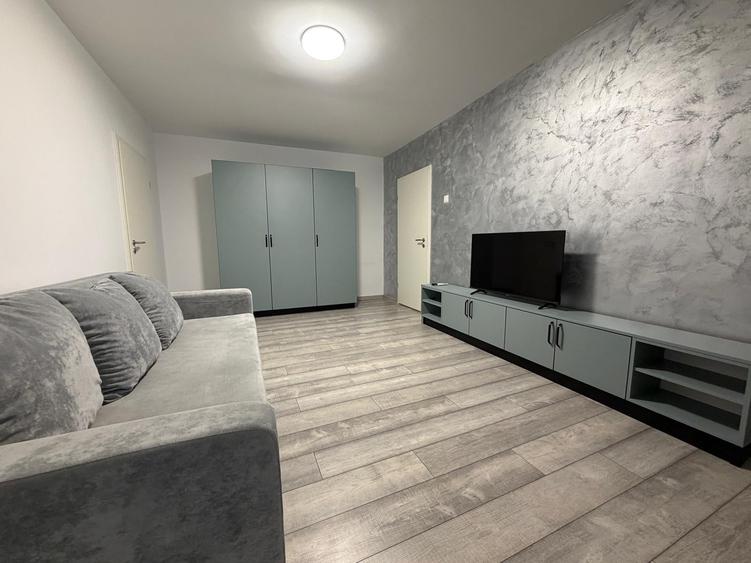 Apartament 2 camere Renovat - Metrou Lujerului - 1