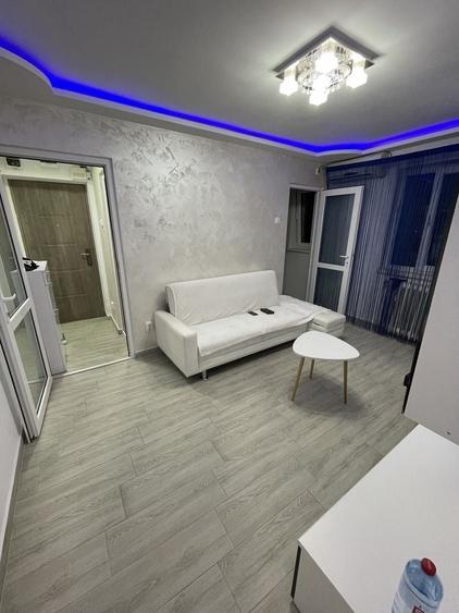 Apartament cu 2 camere în Tomis Nord