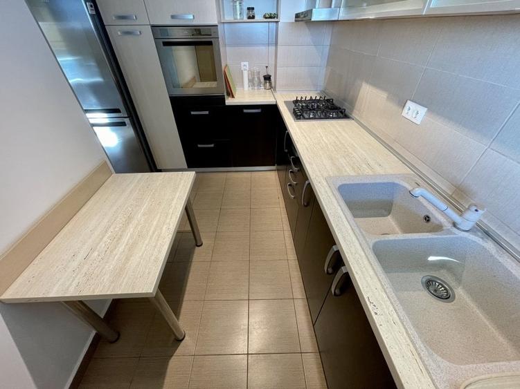 Apartament cu 2 camere decomandat, mobilat în Parcul Circului