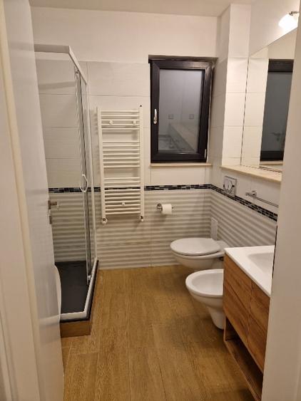 Apartament cu 2 camere decomandat, mobilat în Zorilor