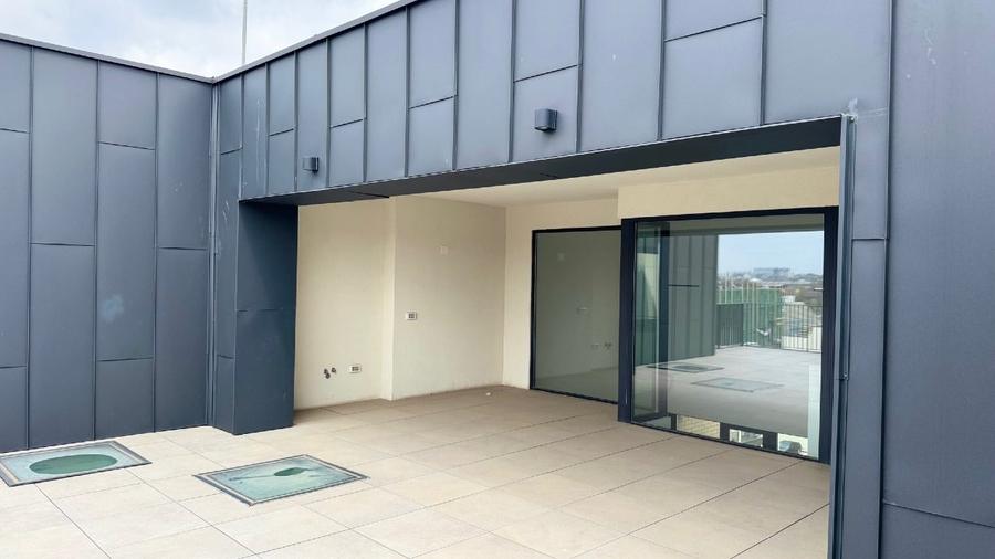 Apartament cu 4 camere decomandat, mobilat în Central