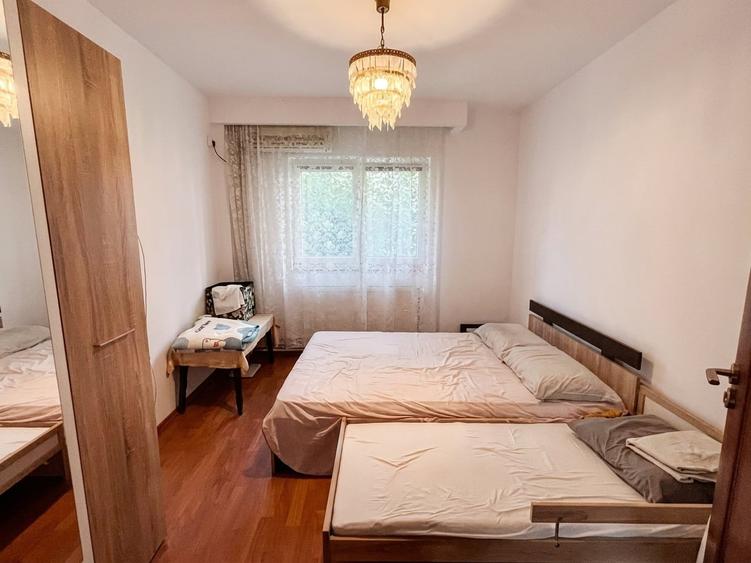 Apartament cu 3 camere decomandat, mobilat în Aviației