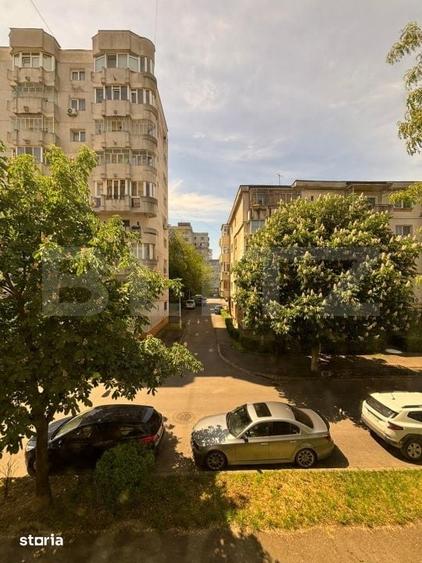 Apartament cu 3 camere decomandat în Peneș Curcanul
