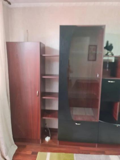 Apartament cu 2 camere decomandat în Milcov