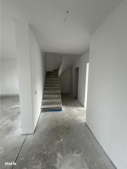 Casa cu 4 camere si teren 250 mp in Selimbar zona Triajului - 1