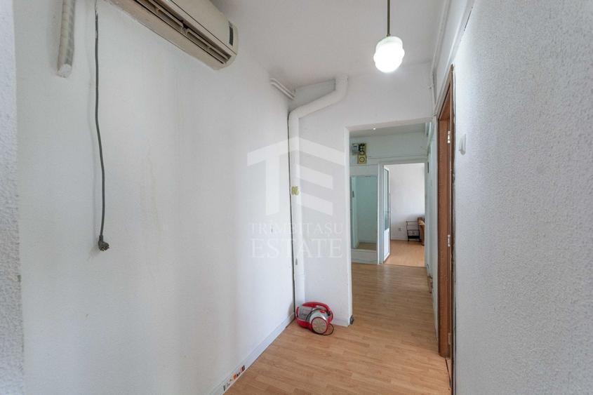Apartament cu 3 camere decomandat în Pantelimon