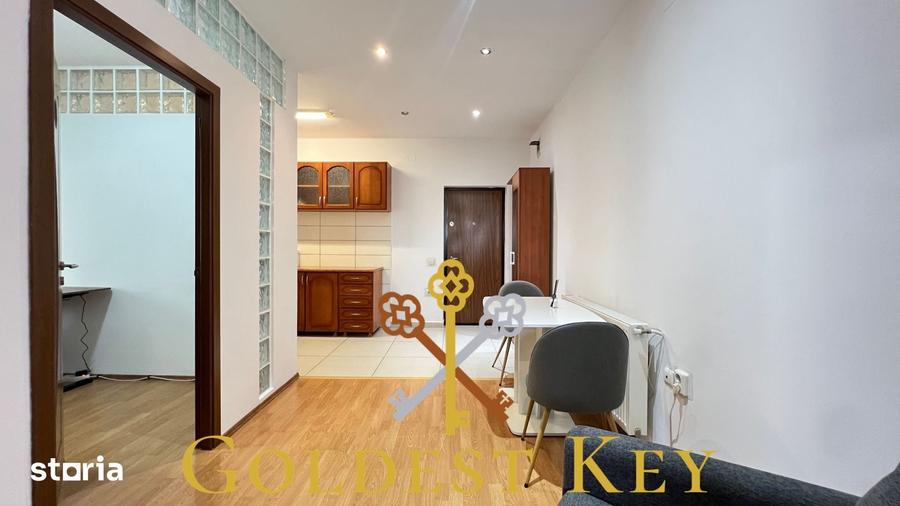 Apartament cu 3 camere decomandat în Florești