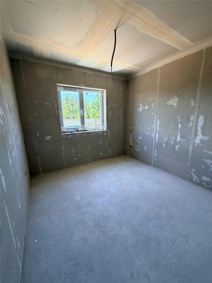 Duplex superb - zona foarte buna - in spate la LIDL ( COMISI - 6