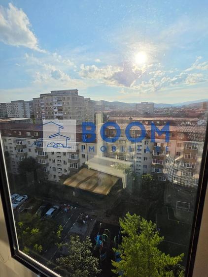 Apartament cu 4 camere în Ostroveni