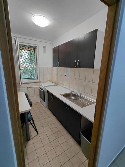 Garsonieră decomandată în Drumul Carului