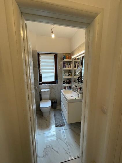 Apartament cu 3 camere decomandat, mobilat în Lujerului