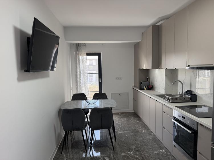 Apartament cu 2 camere decomandat, mobilat în Mihai Viteazul
