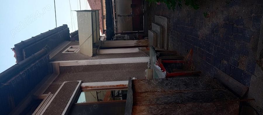 Casă cu 3 camere cu Teren 215 Mp în Central
