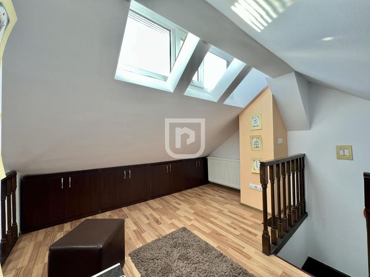 Apartament cu 3 camere semidecomandat, mobilat în Ultracentral