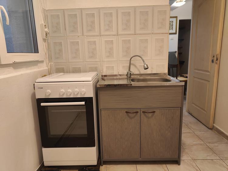 Apartament cu 2 camere decomandat în Giurgiului