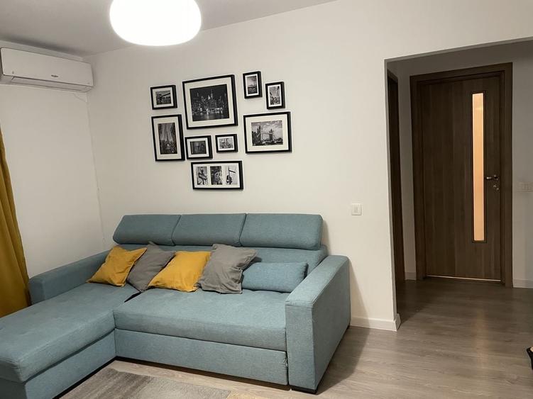 Apartament cu 2 camere semidecomandat în Basarab